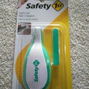 Safety First light up nail clippers, seafoam